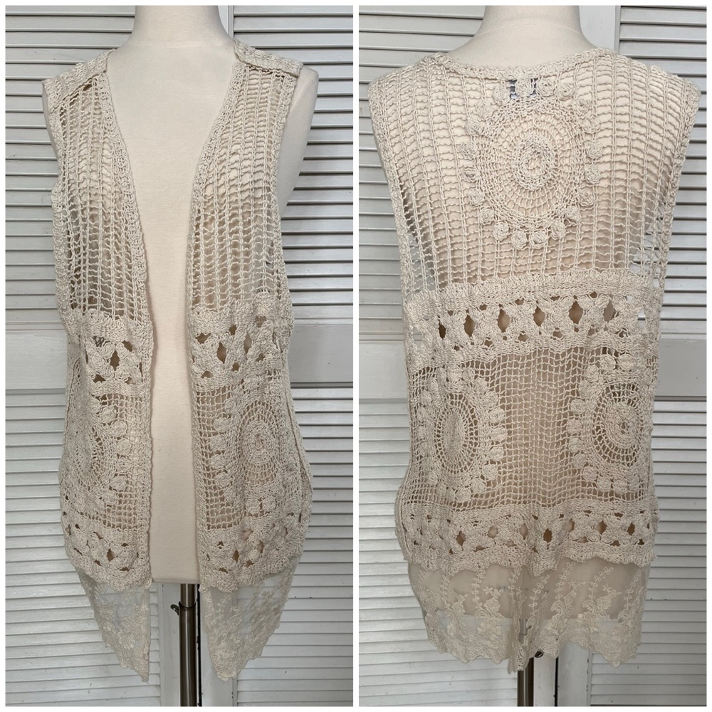 Women’s Ivory Crocheted Vest with Lace Hem - OS